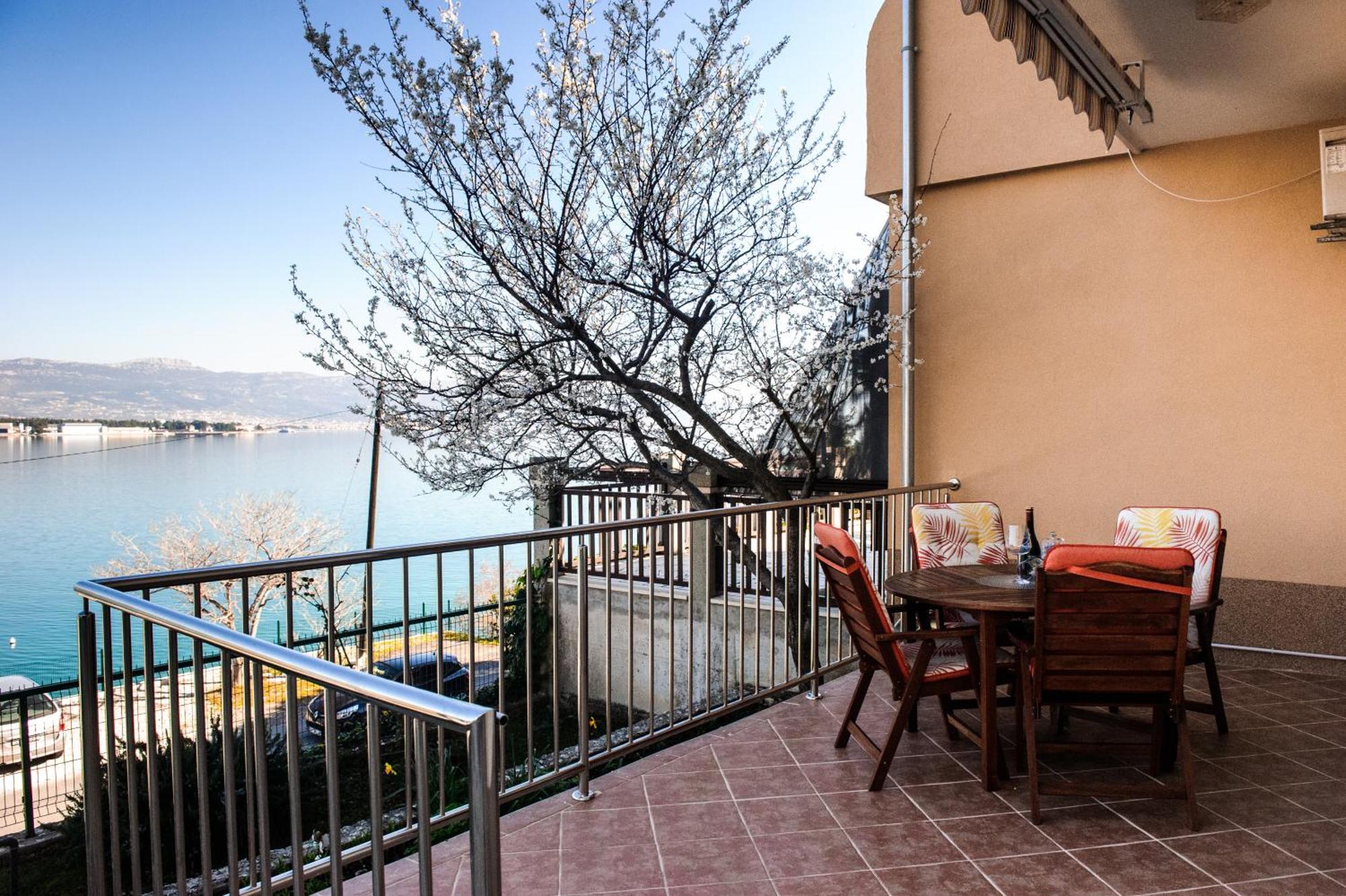 Mastrinka apartment Trogir Bagian luar foto